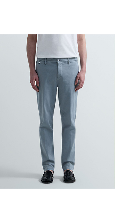 レギュラースリムBENNI Hyperflex Color チノパンツ